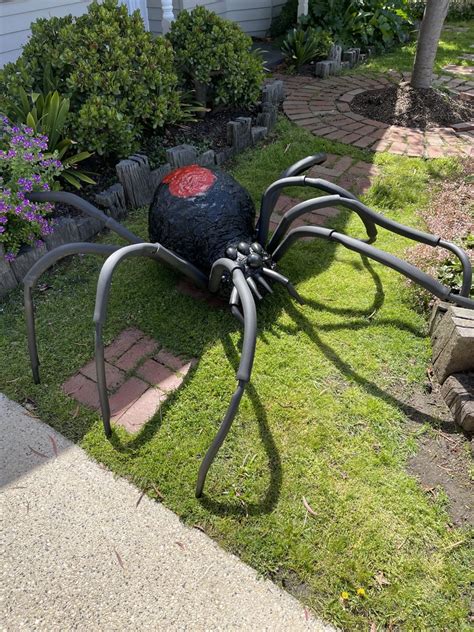 DIY Giant Spider Halloween Decoration | PS Home