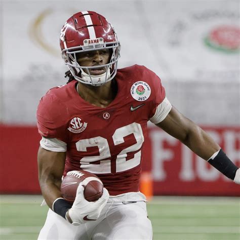 Najee Harris - Najee Harris Alabama Wallpaper : Pin On Alabama Crimson ... / Through two drives ...