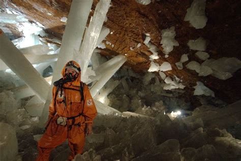 The Crystal Cave of Giants – as beautiful as it is dangerous (27 pics) - Izismile.com