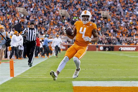 Report: Tennessee Vols Wide Receiver Cedric Tillman Recovering From 'Tightrope' Ankle Surgery ...