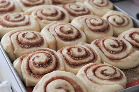 Easy Perfect Homemade Cinnamon Rolls, Packed With Cinnamon! | Recipe ...