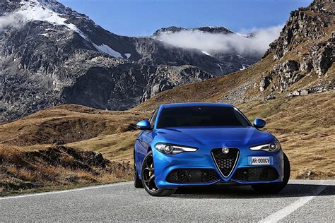 ALFA ROMEO Giulia Veloce Specs & Photos - 2016, 2017, 2018, 2019, 2020, 2021, 2022, 2023, 2024 ...