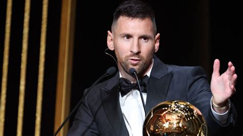 Lionel Messi wins record-extending 8th Ballon d’Or – NECN