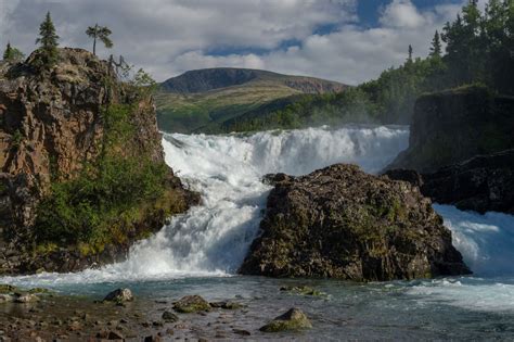 Hiking in Alaska | Travel Alaska