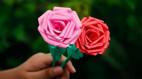 How To Use Paper Flowers: An Introduction