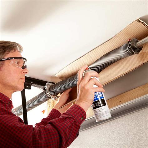 Garage Door Maintenance Tips - Save Your Garage Door With These Simple Tips