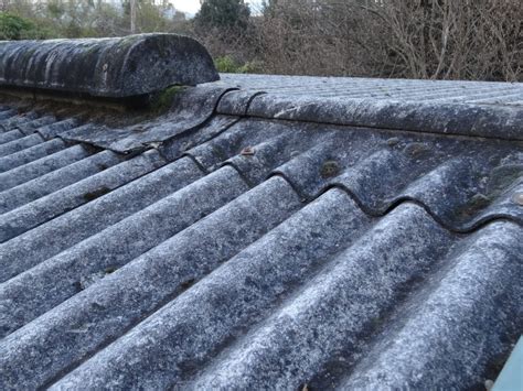 Asbestos Roof Removal Melbourne | Asbestos Roof Replacement