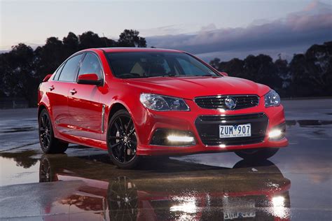 2013 Holden Commodore SS V Redline Review - photos | CarAdvice