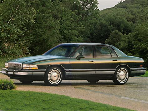 1992 Buick Park Avenue Specs, Price, MPG & Reviews | Cars.com