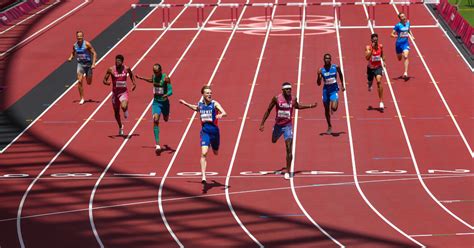 Karsten Warholm Sets World Record in 400-Meter Hurdles - The New York Times