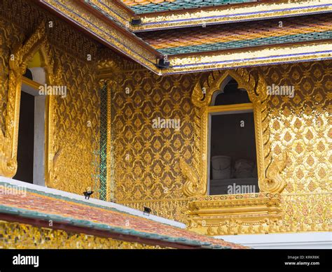 Golden Temple Architecture Stock Photo - Alamy