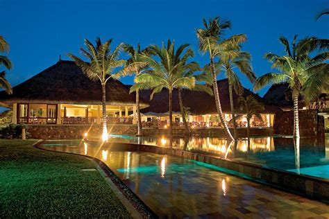 List of the Best Luxury Hotels in Mauritius (with Photos)