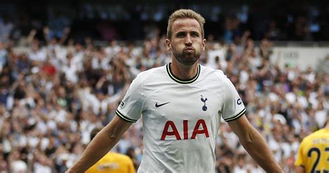 Tottenham's Harry Kane Sets Record for Most Goals for Single Team in EPL History | News, Scores ...