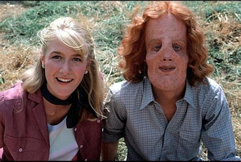 Laura Dern and Helen Hunt on the set of Mask (1985) : r/fakehistoryporn