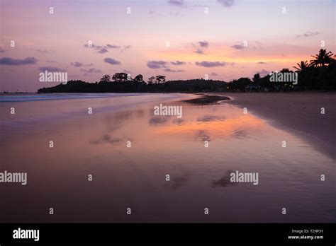 Busua beach ghana hi-res stock photography and images - Alamy