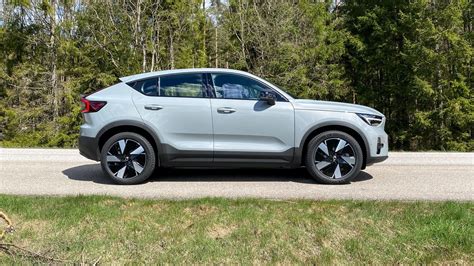 Volvo Xc40 Recharge 2024 Model - Vere Allissa