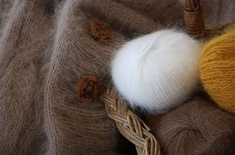 Types Of Wool Fabric (A List Of 39 Names) - SewGuide