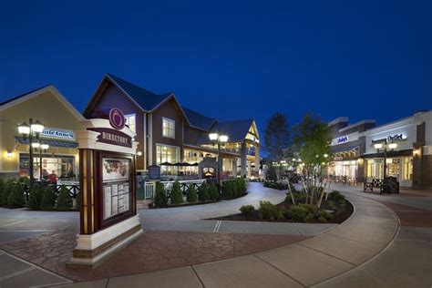 Merrimack Premium Outlets - Hennon Group