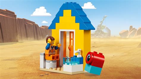 Emmet's Builder Box! 70832 - LEGO The LEGO Movie 2 Sets - LEGO.com for kids - GB