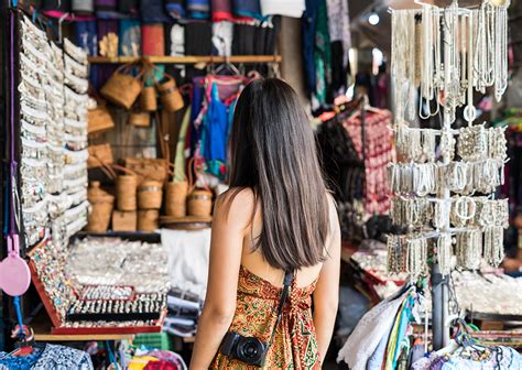 Ubud Art Market - SilverKris