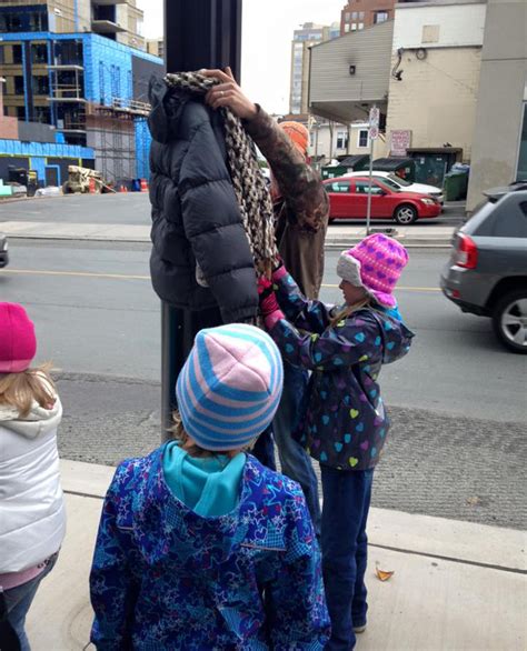 These Kids In Canada Tied Coats To Street Poles To Help Homeless Prepare For Winter | Bored Panda