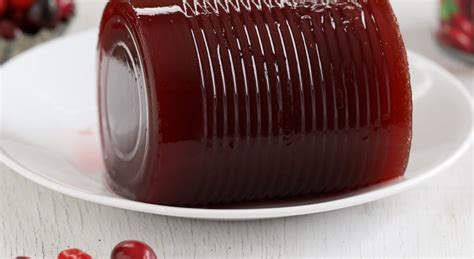 Jellied Cranberry Sauce - Canning for Thanksgiving! - SBCanning.com - homemade canning recipes