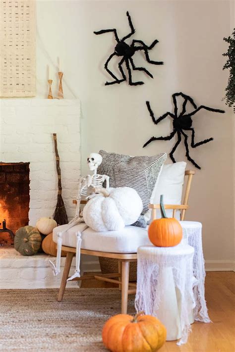 Halloween Home Decor in 15 Minutes! - Sugar and Charm