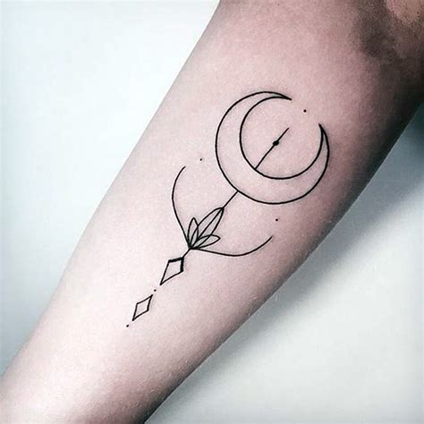 40 Magical Moon Tattoo Designs