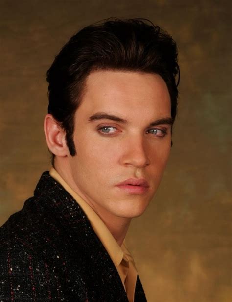 17 Best images about JRM's 'ELVIS' on Pinterest | Music artists, Gold lame and TVs