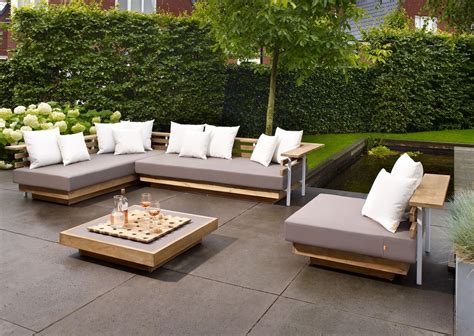 Best outdoor lounge - Hawk Haven