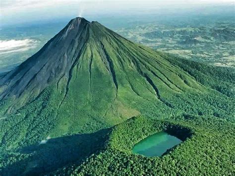 Volcán Santa María Quetzaltenango | Costa rica tour, Costa rica vacation, Arenal volcano