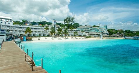 Beaches® Ocho Rios: All-Inclusive Resorts Jamaica [Official]