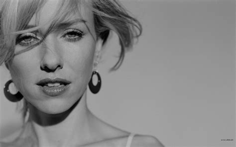 Download Celebrity Naomi Watts HD Wallpaper