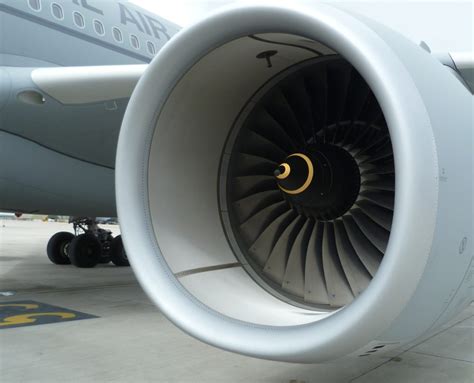 Jet Engine Turbine Blades – built for speed – Casting Is The Future