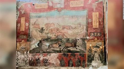 Restoration of Pompeii's House of the Ceii reveals Roman frescoes ...