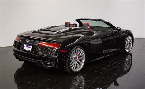 Mythos Black Metallic, 2017 Audi R8 V10 Quattro Spyder S Tronic for sale on RYNO Classifieds