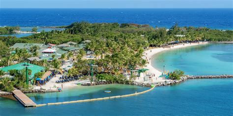 Is Roatan Safe? - Vegan Travel Agent