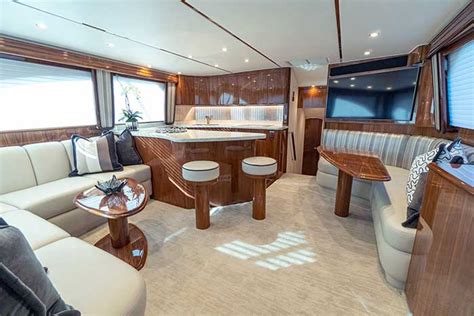 Cruise And Fish In Comfort | BoatUS