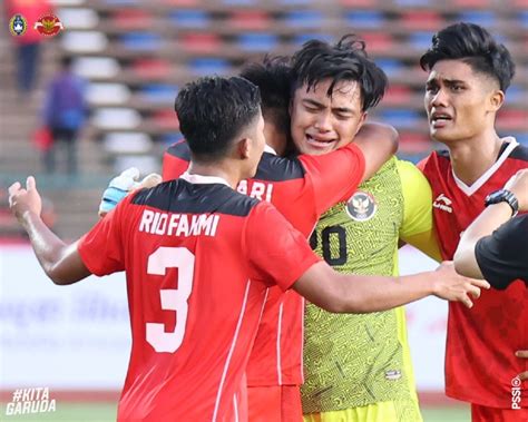 Penyebab Pelatih Vietnam Prediksi Timnas Indonesia U-22 Juara Sepakbola ...