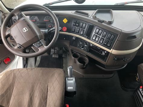 Volvo 780 Truck Interior | Brokeasshome.com