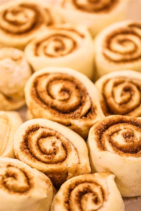 Homemade Sourdough Cinnamon Rolls - Chef Tariq