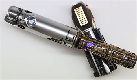 RO-LIGHTSABERS: REY SKYWALKER Lightsaber