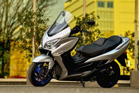 2022 Honda PCX First Look (+ ’22 Ruckus and Metropolitan) - GearOpen.com