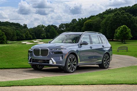 2023 BMW X7: It's What's Inside That Counts - CNET