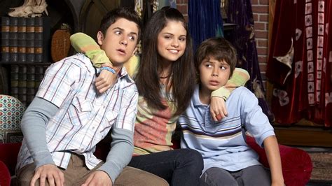 Wizards of Waverly Place serial online - Alltube TV