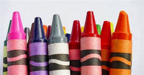 Creative Crafts for Old Crayons - Little House Living