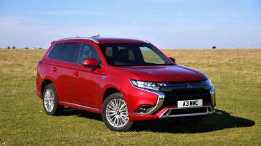 Mitsubishi Outlander PHEV gets new trim levels and revised specification | DrivingElectric