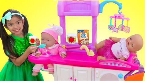 Emma Pretend Play Babysitting Cry Baby Dolls w/ Nursery Playset Girl Toys - YouTube