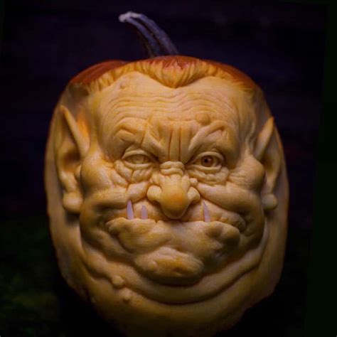 These Halloween Sculptures Made From Pumpkins Look Like They Are Alive | FREEYORK