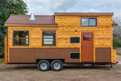 Davis’ Off-Grid Tiny House by Mitchcraft Tiny Homes - Tiny Living